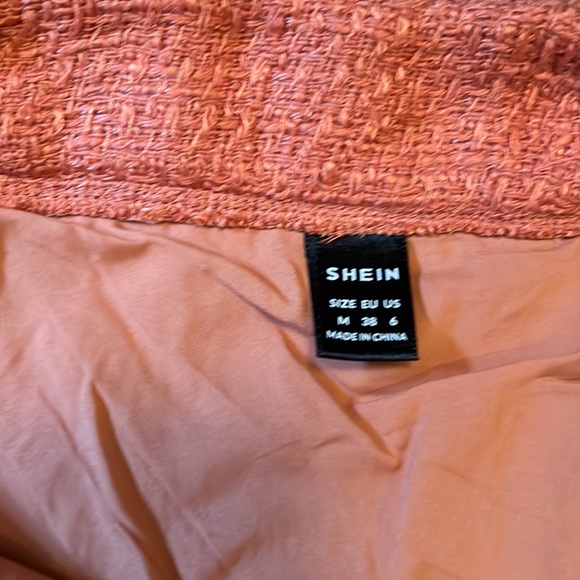 Shein Skirt - Picture 4 of 7